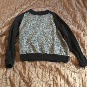 GAP Black&Gray Sweater - never worn